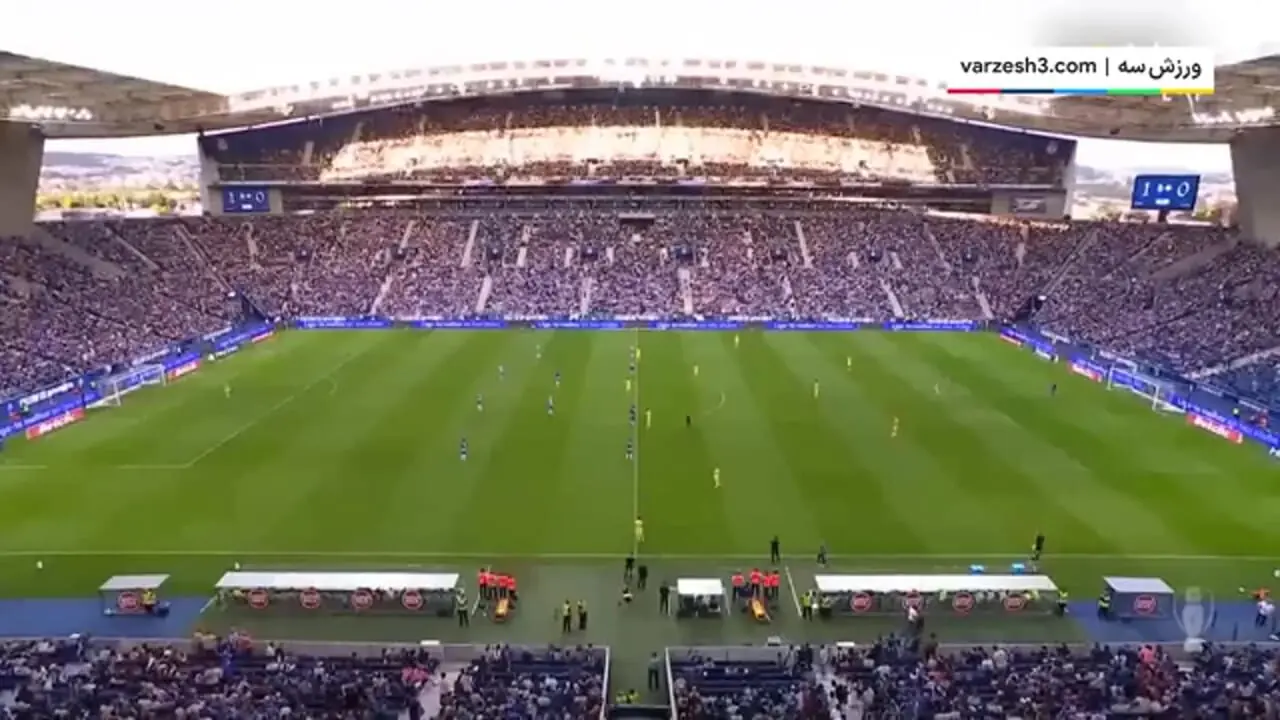 خلاصه بازی پورتو و ناسیونال مادیرا را ببینید