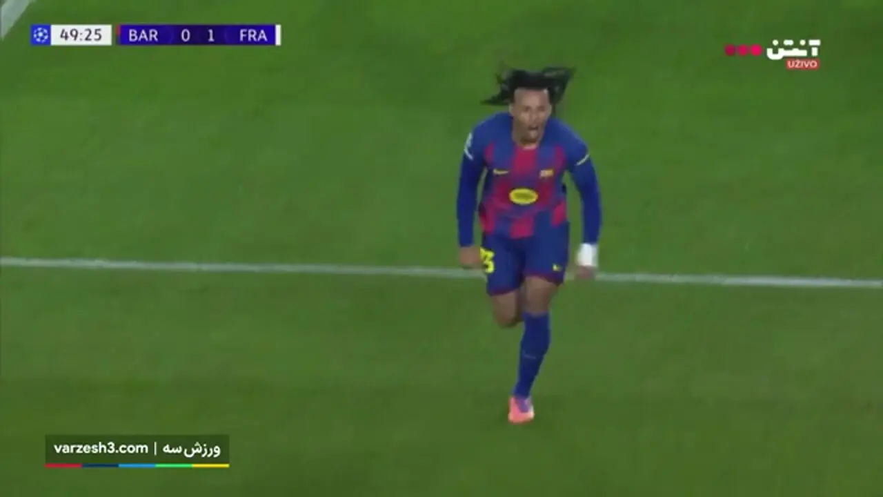 خلاصه بازی بارسلونا مقابل آینتراخت فرانکفورت را ببینید