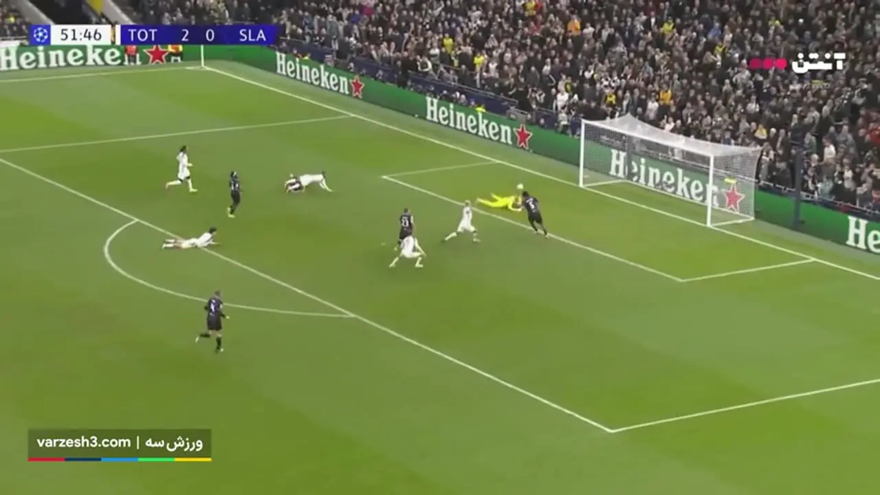خلاصه بازی تاتنهام مقابل اسلاویا پراگ را ببینید