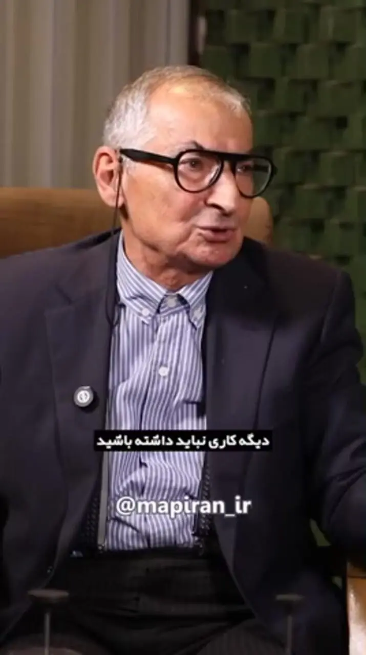 زیباکلام: جمهوری اسلامی شروط ترامپ را مخفیانه می‌پذیرد!