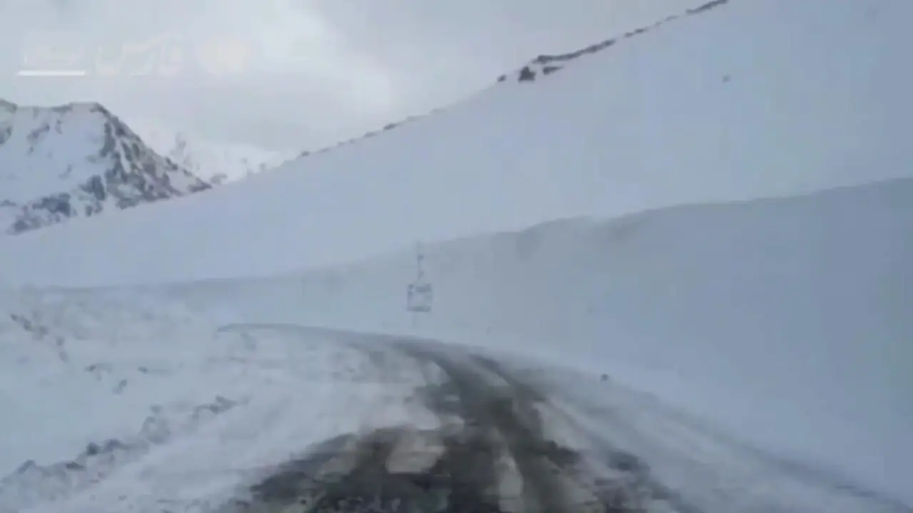 ارتفاع برف در «گلهبادوش» الیگودرز به ۵ متر رسید