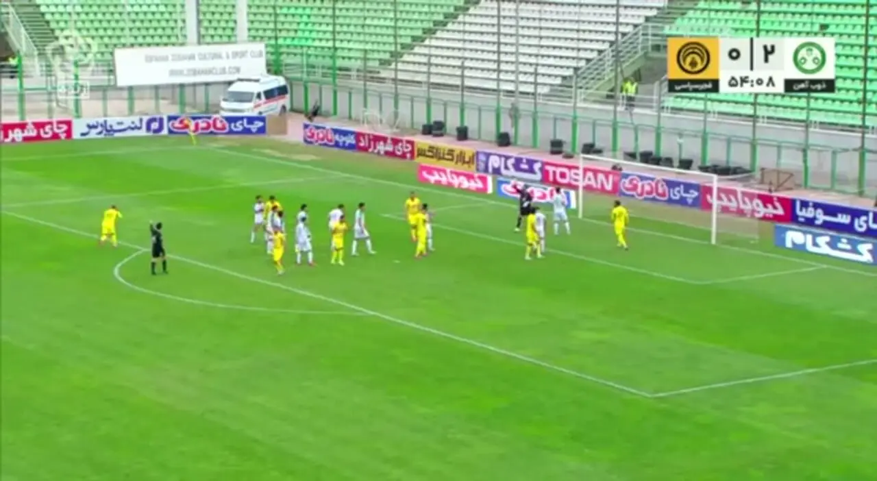 خلاصه بازی ذوب آهن مقابل فجرسپاسی را ببینید