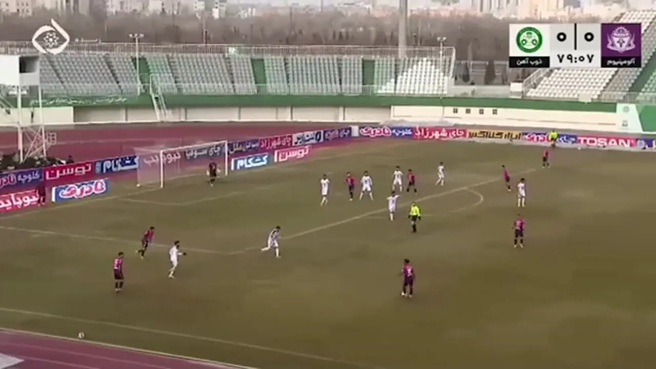 خلاصه بازی آلومینیوم اراک مقابل ذوب آهن را ببینید